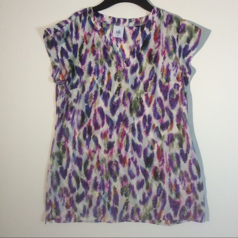 Cabi Purple Abstract V Neck Cap Sleeve Blouse Top